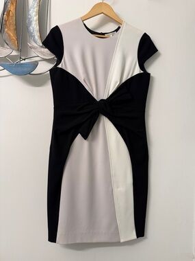 PAULE KA Black, Cream & Light Gray Knot-Front Colorblock Midi Dress